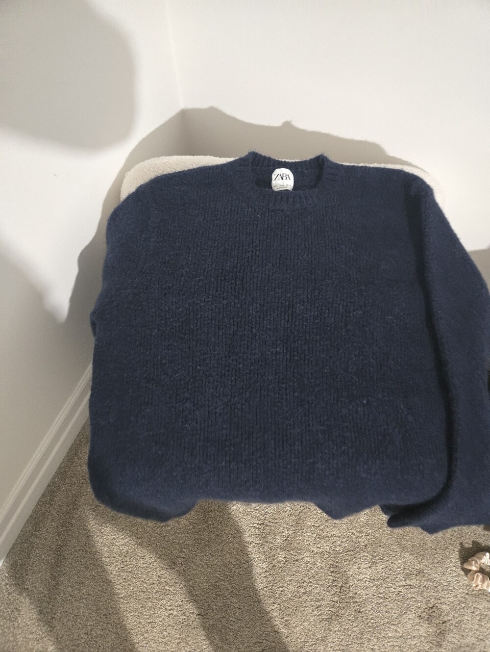 Zara Men's Dark Navy Crewneck Sweater Large Size